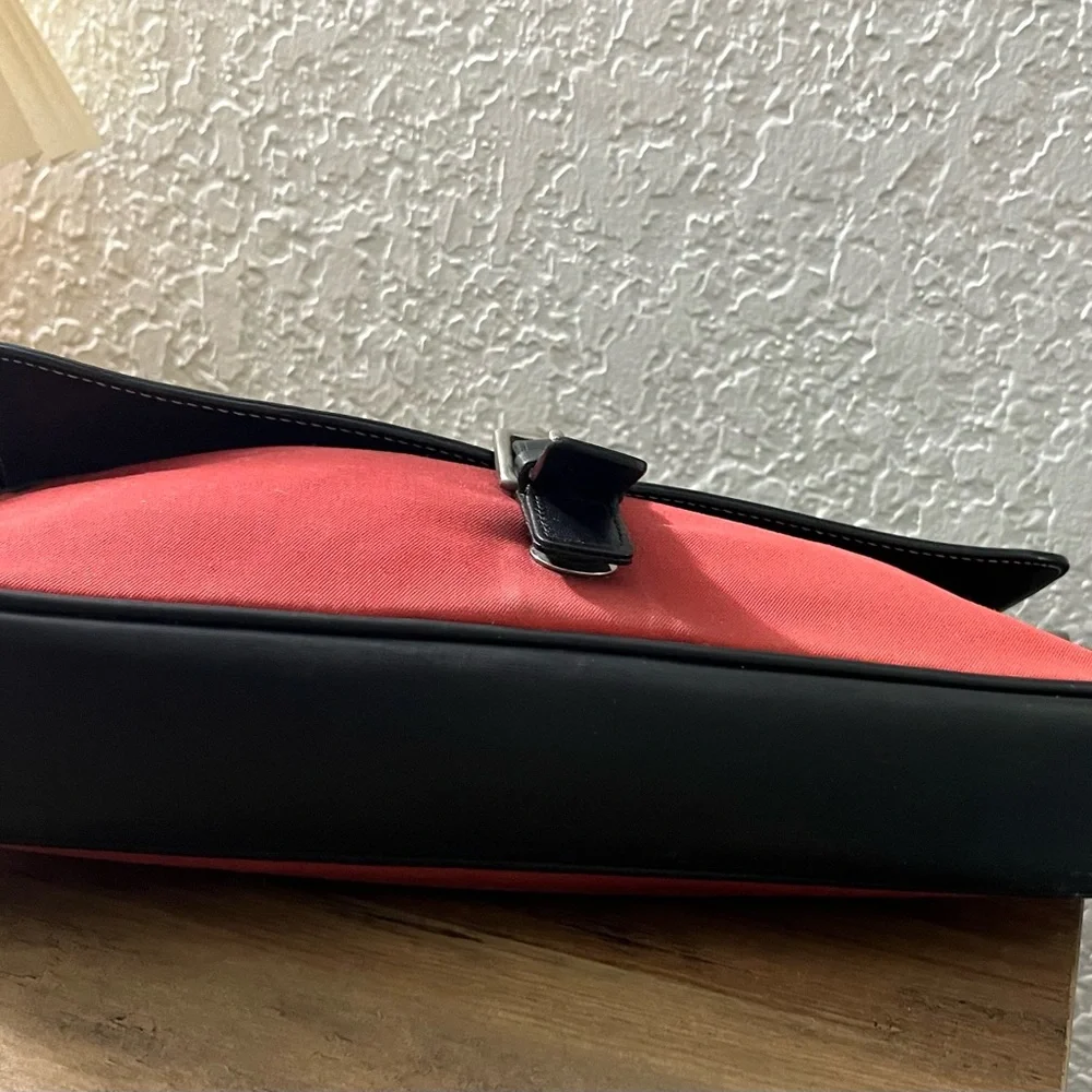 Coach Hamptons Flap Bag - Picture 7 of 11